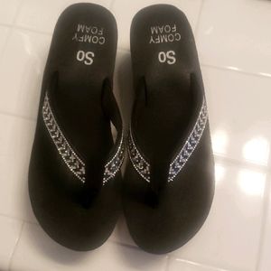 Black wedge bling flip flops